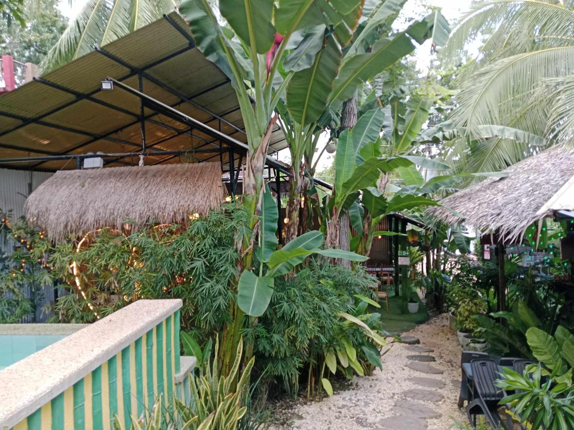 Ecostay Panglao Resort Hotel Екстер'єр фото